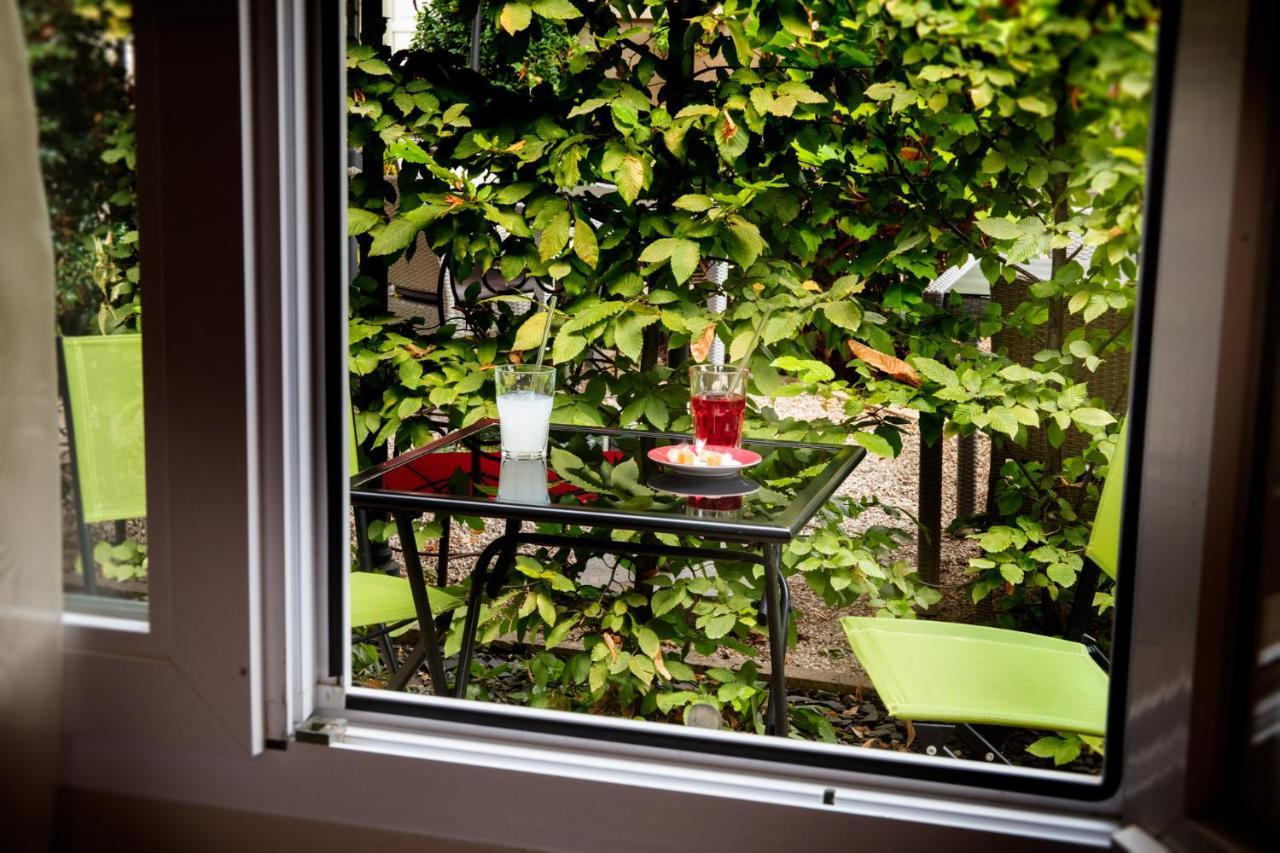 Logis Hotel La Breche - Restaurant Berthelot Amboise Exteriér fotografie